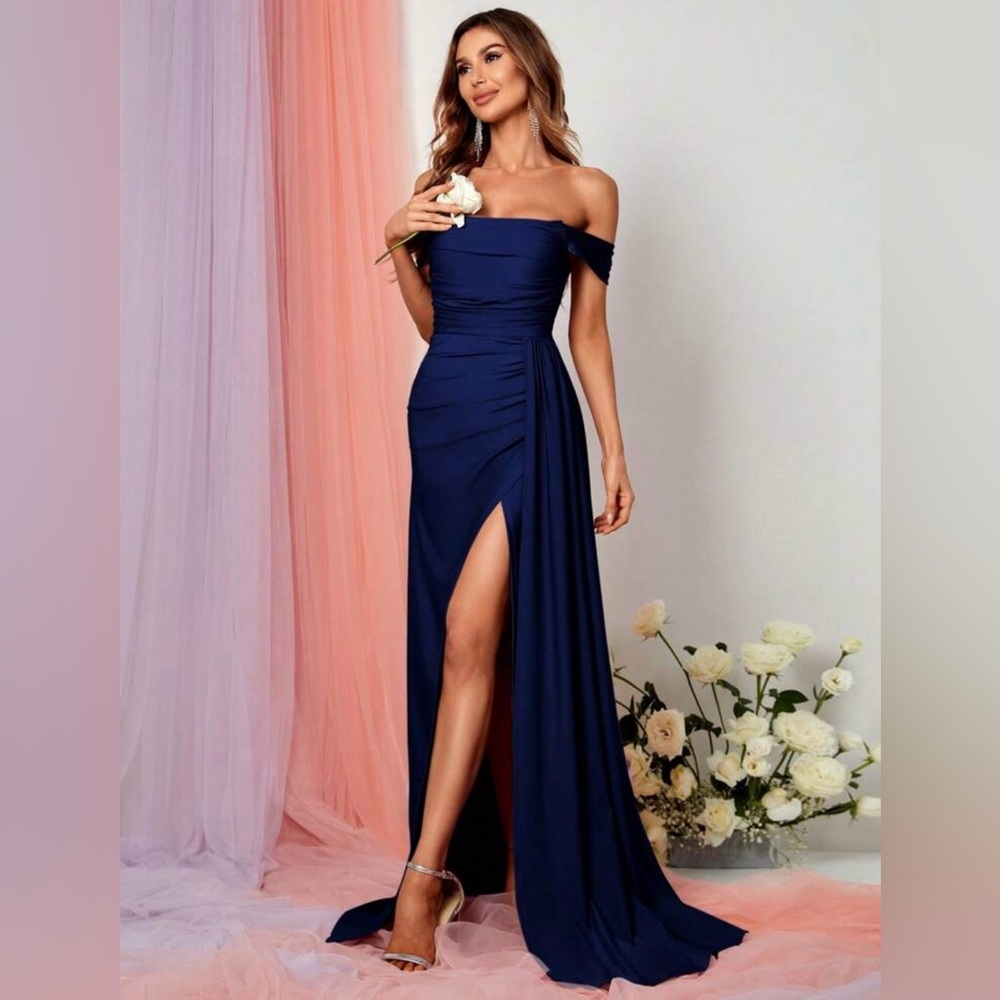 ***SOLD***Bridesmaid dress